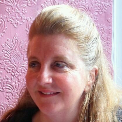 St. Austell Town Councillor. Working Mum. CWU Member.
