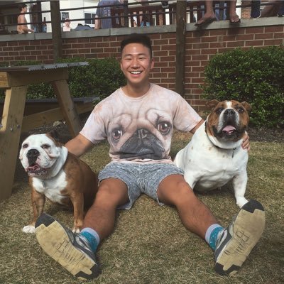 hohou12's profile picture. Lifting Others Up