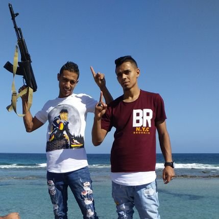 FWn54Xc3PZw1E0y's profile picture. ‏لا تجعل همّك حب الناس لك فالنـاس قلوبهم متقلبة قد تحبك اليوم وتكرهك غدا،