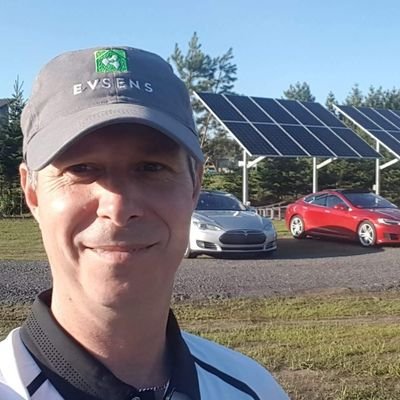 EV Enthusiast / CEO & co-founder at EV Sens - Startup in home energy smart monitoring AI / administrator at Club Tesla Quebec