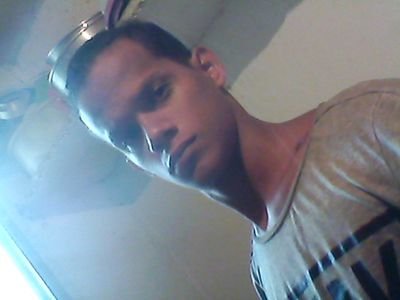 KevinBl11802565's profile picture. Soltero
Salsero