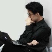Software developer, investor, and speculator.
I talk to myself.
he/him