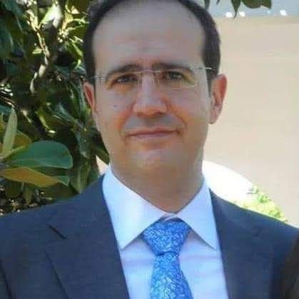afmanzanos's profile picture. Abogado laboralista. Defensor de DDHH y de Ciudadanía Goblal Fraterna. Padre de tres esperanzas de la Humanidad. Cristiano. Militante de @mundo_mas_justo