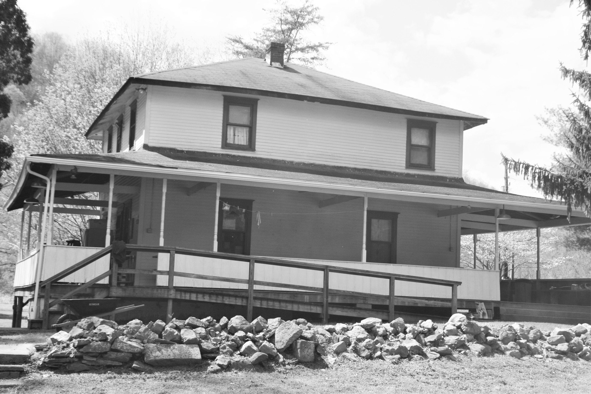 CampElizabethWV's profile picture. 