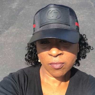 MissladyRoni09's profile picture. 