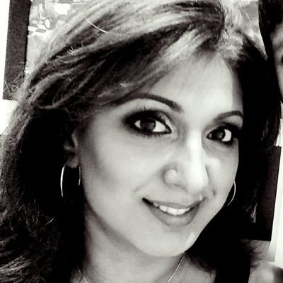 MUA ... busy mum... loves reading and loves makeup and Crafts.