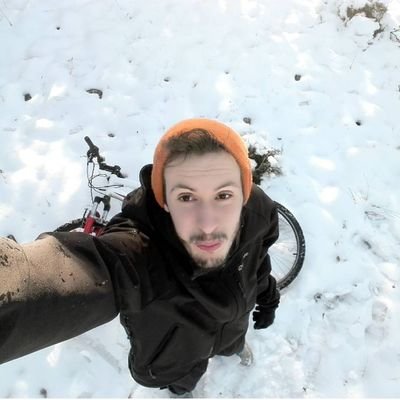 manuelinvi's profile picture. Graduado en Educación Infantil 👨🏻‍🏫 (Universidad de Burgos). Amante de la provincia de Burgos ❤️ y su difusión 📱. Mi proyecto: @turismo_burgos. Caleyando 🌍