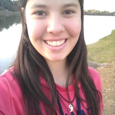 AnaIsaura8's profile picture. Ela não tem frescura caso seu batom borrar 🎵