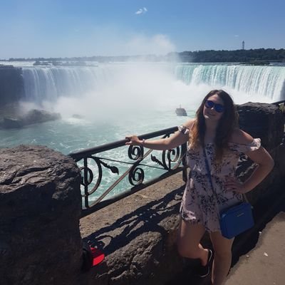 RachSmedders's profile picture. Why is a raven like a writing desk?


IG:rachsmedders