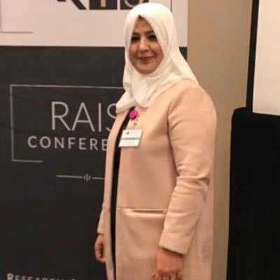 PhD in education ( أحب أن أترك بصمة جميلة في هذه الحياة لعلها تضيء حياة أحدٍ ما)