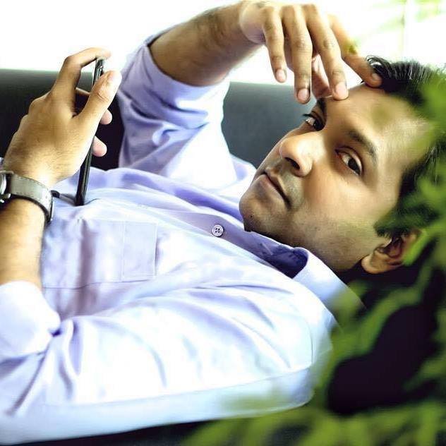 niloynilpori4's profile picture. 