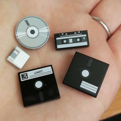 zanderhorn's profile picture. ChemEnginerd, mathemagician, naturally good at what I'm not supposed to be doing (he/him)