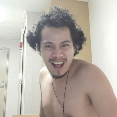 PrincessAga28's profile picture. 