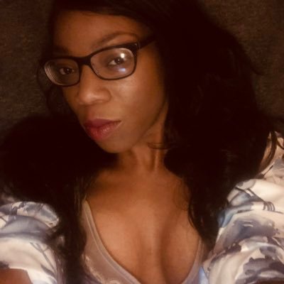 AvgSuperW_man's profile picture. Down for the cause as long as my body breathing.