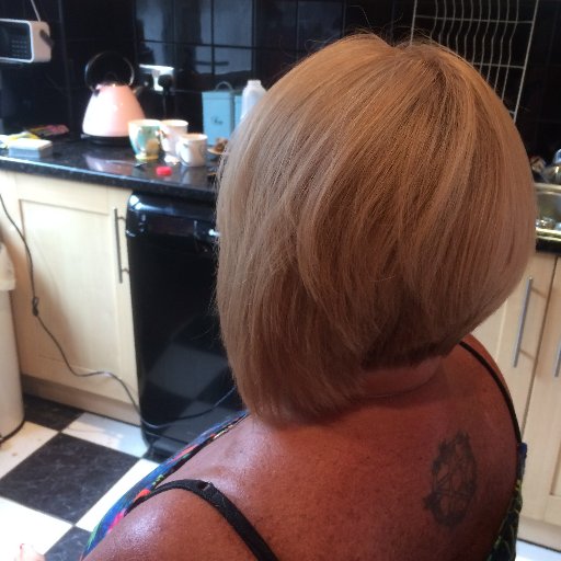 Tarot reader 22 years 2nd generation
live in the real world and bills need to be payed :)