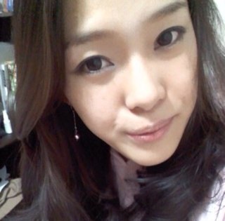 seeingdawn's profile picture. 숙명여대 정치외교/폭풍트윗/조울증/불만덩어리/나는내편/propaganda질색/선택적맞팔/반사회적기질