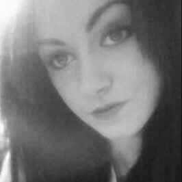 Just an unhappy primary assistant who wants change & has to study law on top just to survive in tory britain😞Irish🇮🇪& a big @jeremycorbyn❤️supporter #JC4PM