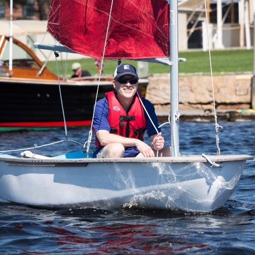 Executive Director @WilliamsMystic--runner, bacon lover, sailor, wonderer, educator