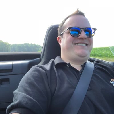 Petrol Head/Gear Head, Animals, Coffee, Music, Gaming • https://t.co/podkg3DeUr • @JavaDaHuttSC
