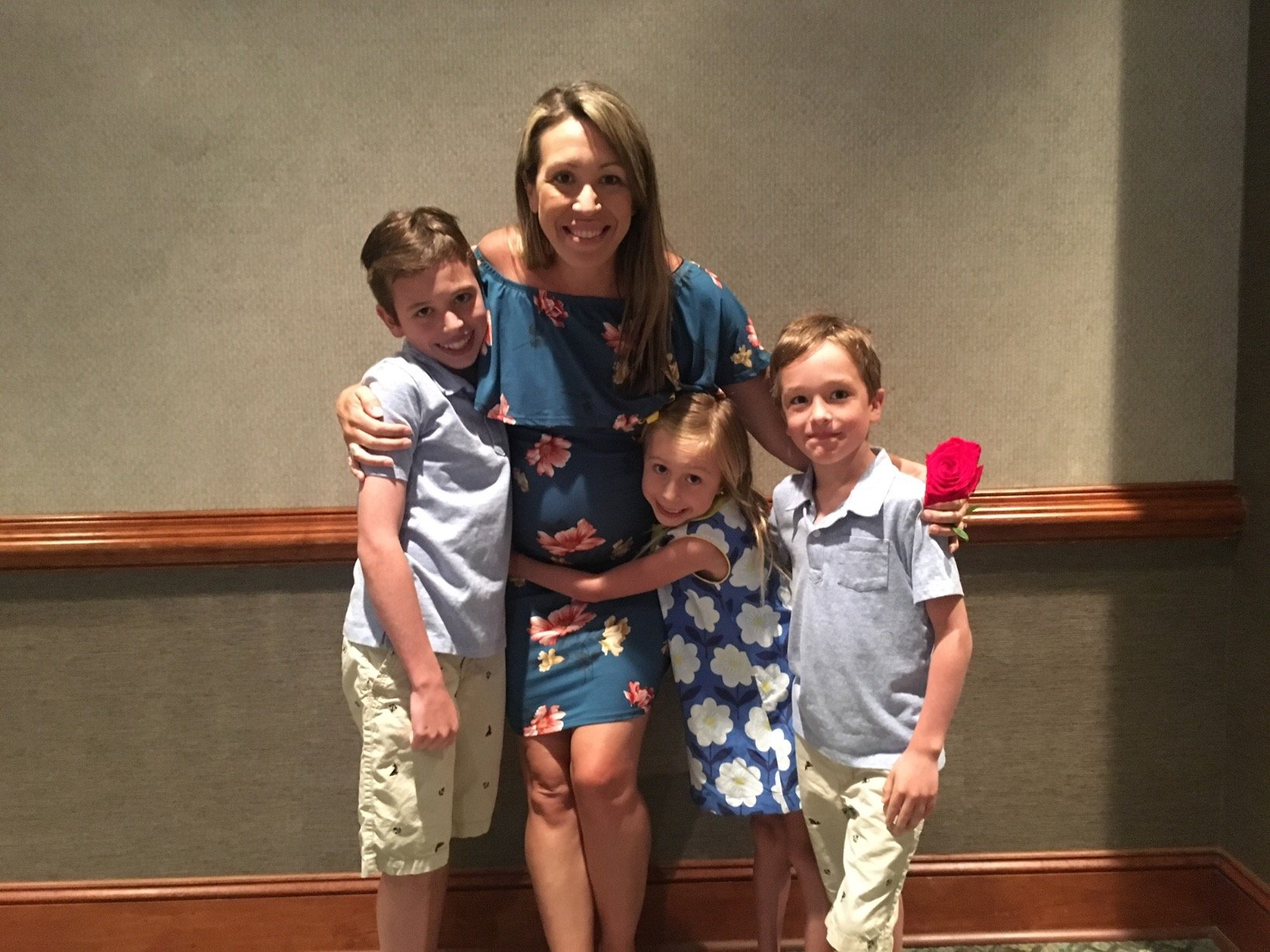 RoseAnneS727's profile picture. 