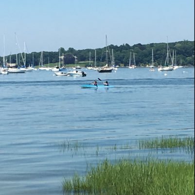 Born in Oyster Bay. Love the town. This Twitter is all about Oyster Bay so please post events and pics and just enjoy