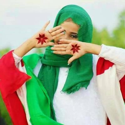 AmiraAragsan's profile picture. 