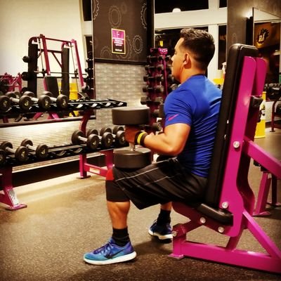 Jonatha28404967's profile picture. 21. Future disney imagineer. Love what you do and do what you love