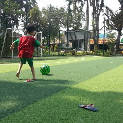 pembelajar segala hal.!! apapun..dengan segala kekurangannya..