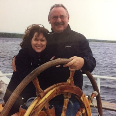 EsteyDon's profile picture. 