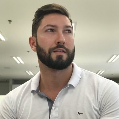 Eu sou tipo aquela vontade que dá de repente de tomar fanta uva