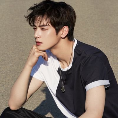 roby32511's profile picture. Grupo: 아스트로 ASTRO