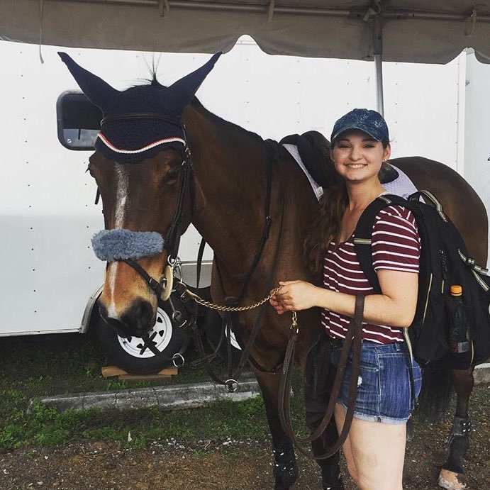 I’m sorry that I got my blood in your horses teeth (actually a farrier now but I refuse to change my handle 🤷🏼♀️)