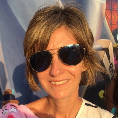 DovaleAmy's profile picture. 