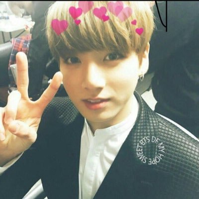 Cake_do_bieber's profile picture. 8 anos de One Direction, Directioner,Lovatic, Belieber, Selenator, Zquad, Army.