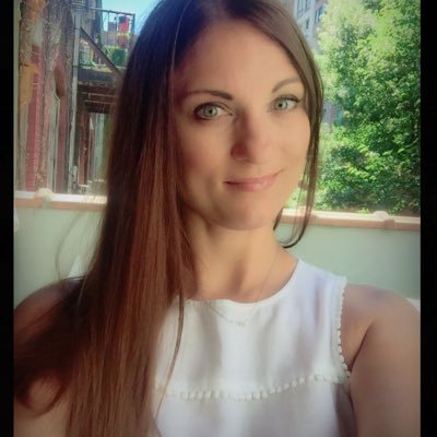 rachelbkiss's profile picture. I make really good coffee