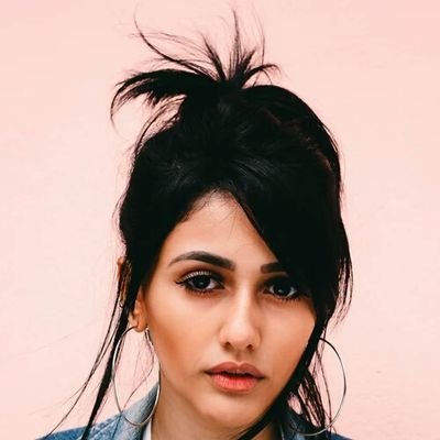 varsha09234944's profile picture. I love my india