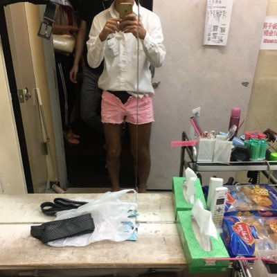 スロ養分( ˘ω˘ )スヤァモンストやってます( ˘ω˘ )スヤァ最近白猫復活しました( ˘ω˘ )スヤァ