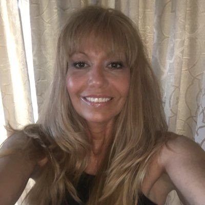 We Build Startup Teams w/45-75-90 Day Hiring Sprints ~ We Offer Traditional, Embedded, & Exec Retained Recruiting Solutions ~ Home of 'Hired By Humans'💃