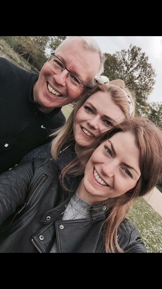 former national newspaper & broadcast journalist, proud dad of five girls and loves media, design, Wealdstone FC and all the wonderful people in my life