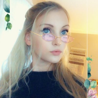 amanda_marcella's profile picture. peace, luv, eb