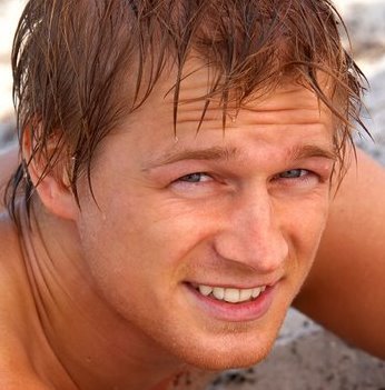 phillipjackson's profile picture. I am an internet entrepreneur, I love marketing and social networking. I also love to surf and just hang out at the beach.