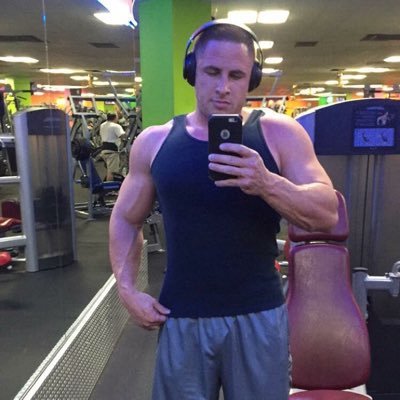 JohnnyMoves_'s profile picture. 