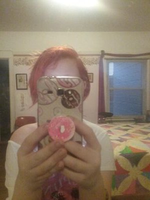 MPorkbuns's profile picture. Idk what to say but I ❤ food and I am gay 🏳️‍🌈🏳️‍🌈