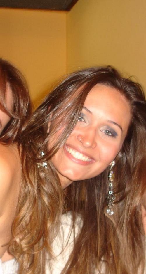 Paula_Aless's profile picture. 
