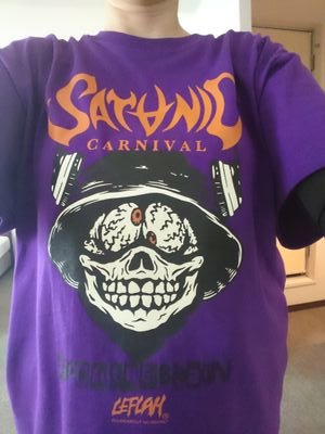 DTp1hT2EssAhm5h's profile picture. 