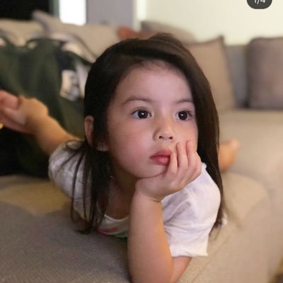 bananatalie_'s profile picture. 