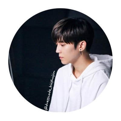 DresscodeB's profile picture. 