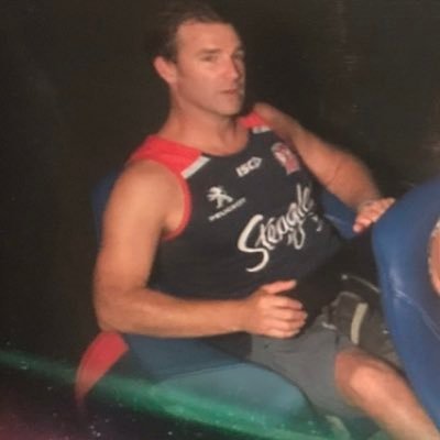 Adventurin's profile picture. 