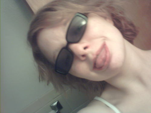 olawuyi38's profile picture. free sperit down to earth loves to hang out with friends an fam will do anything for them n favorite quote lifes like a roller coaster