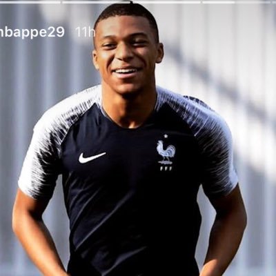 simsaddiction2's profile picture. LA FRANCE CHAMPION DU MONDE ⚽️⚽️
